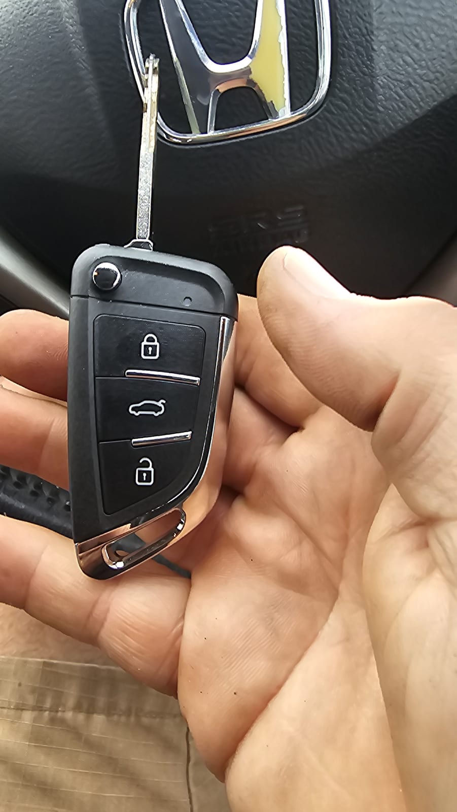 Honda Civic flip key (all keys lost) by Lock City in Filwood