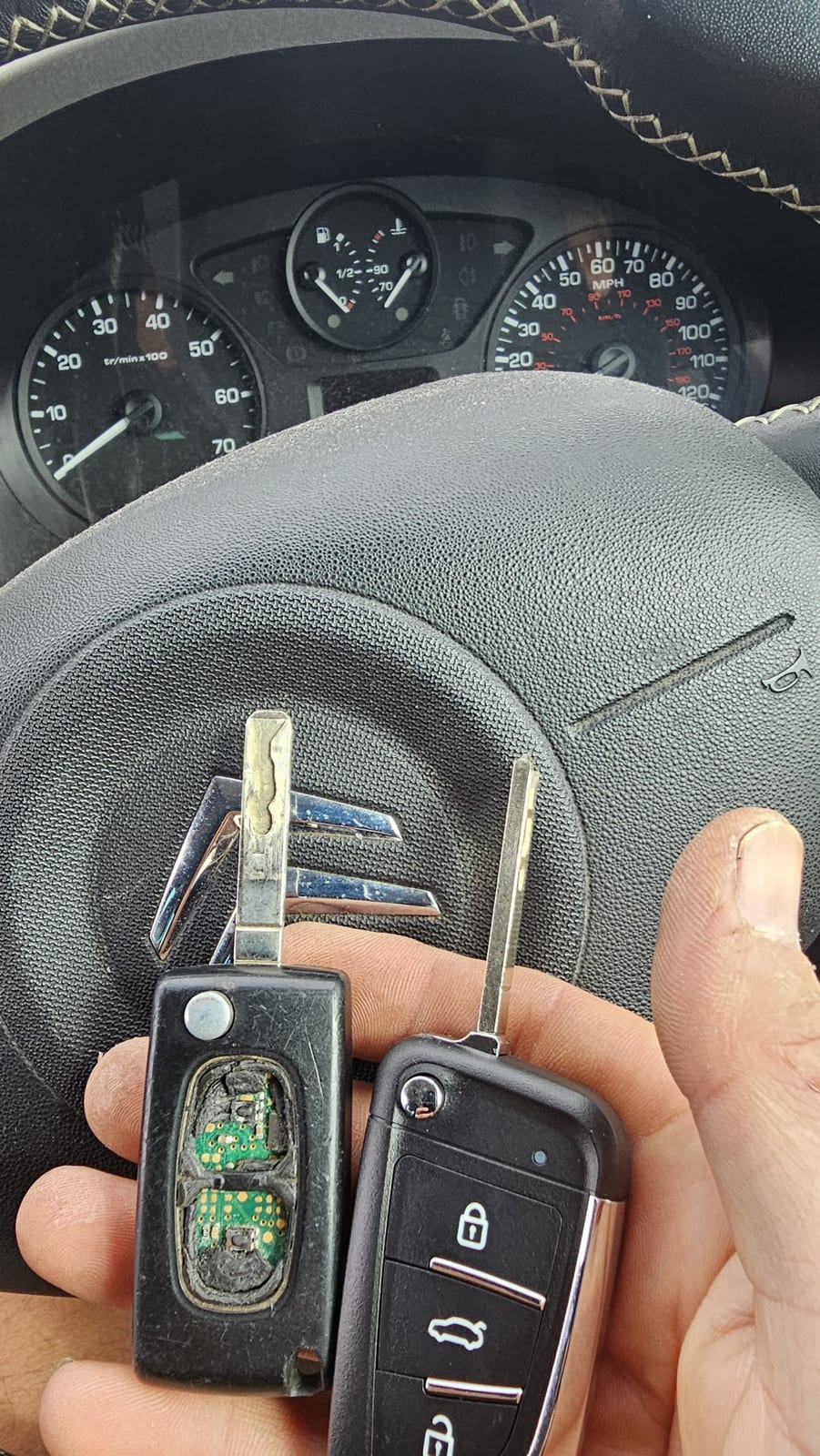 Citroen Berlingo flip key replaced by a Lock City locksmith in Keynsham