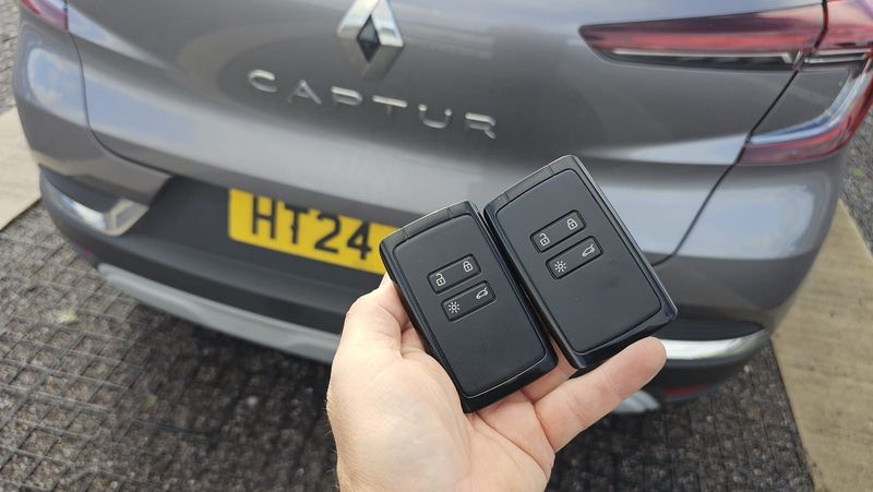 Renault Captur flip key (spare key) by Lock City in Wrington
