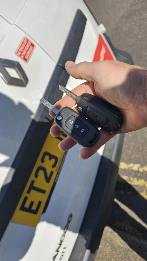 Renault Kango flip key (spare key) by Lock City
