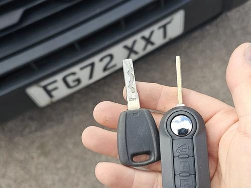 Vauxhall Movano flip key (spare key) by Lock City in Westgate