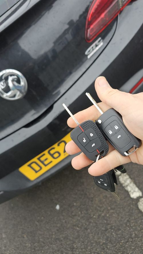 Vauxhall Astra flip key (spare key) by Lock City in Lawrence Hill
