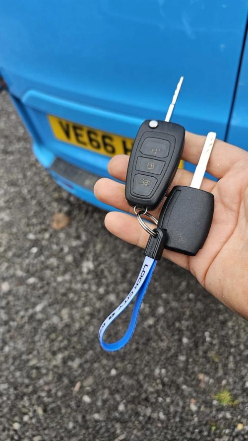 Ford Custom chip key replaced by a Lock City locksmith in Radstock