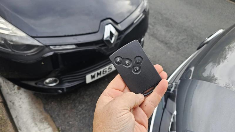Renault Clio flip key (replacement) by Lock City in St George Troopers Hill