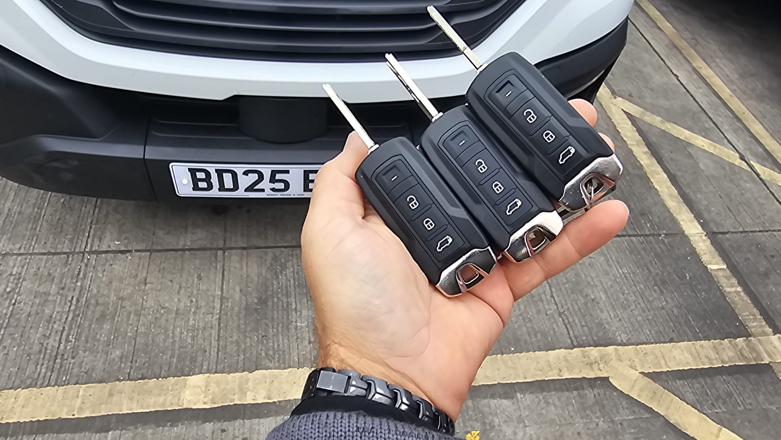Iveco Daily flip key replaced by a Lock City locksmith in Yate