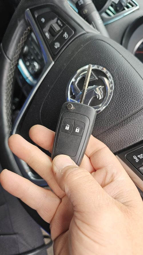 Vauxhall Mokka flip key (spare key) by Lock City in Filwood