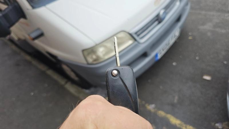 Fiat Ducato flip key (vehicle entry) by Lock City in Ashley