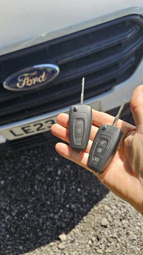 Ford Custom remote head key replaced by a Lock City locksmith in Taunton