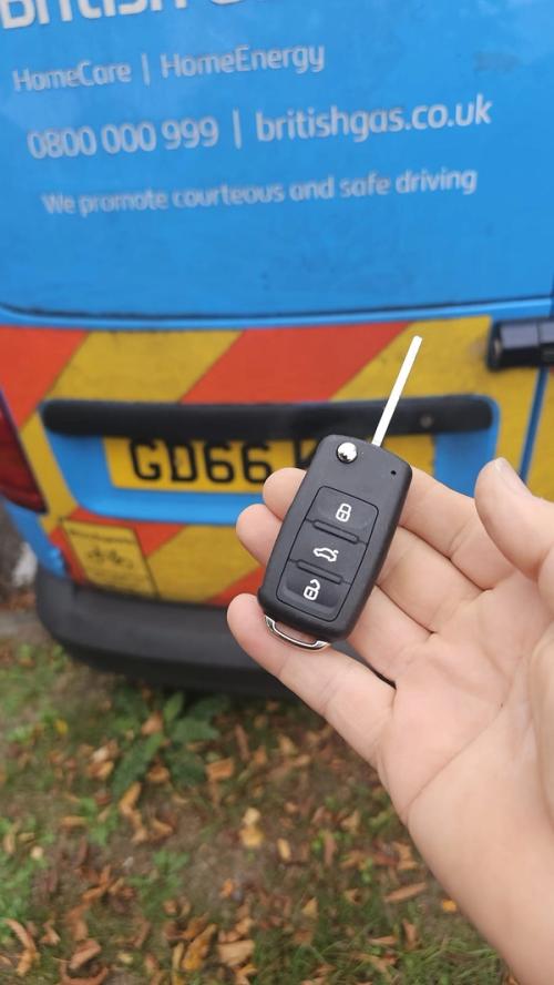 VW Caddy smart key (spare key) by Lock City in Windmill Hill