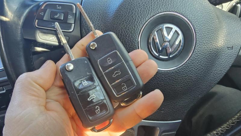 VW Golf flip key (spare key) by Lock City in Walcot