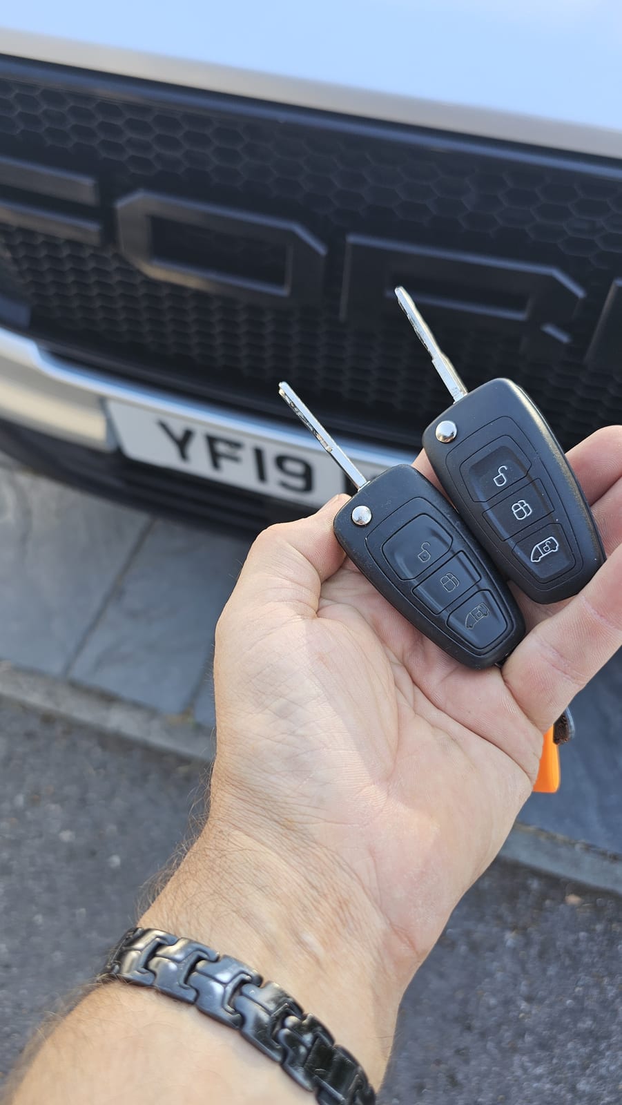 Ford Custom remote-head key (spare key) by Lock City in Woodstock
