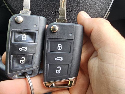 VW Polo flip key replaced by a Lock City locksmith in Bath