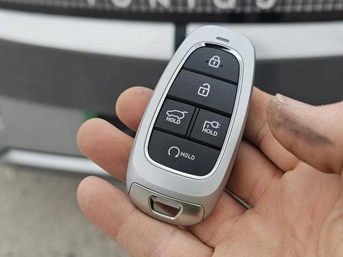 Hyundai Ioniq car key replaced by a Lock City locksmith in Bristol