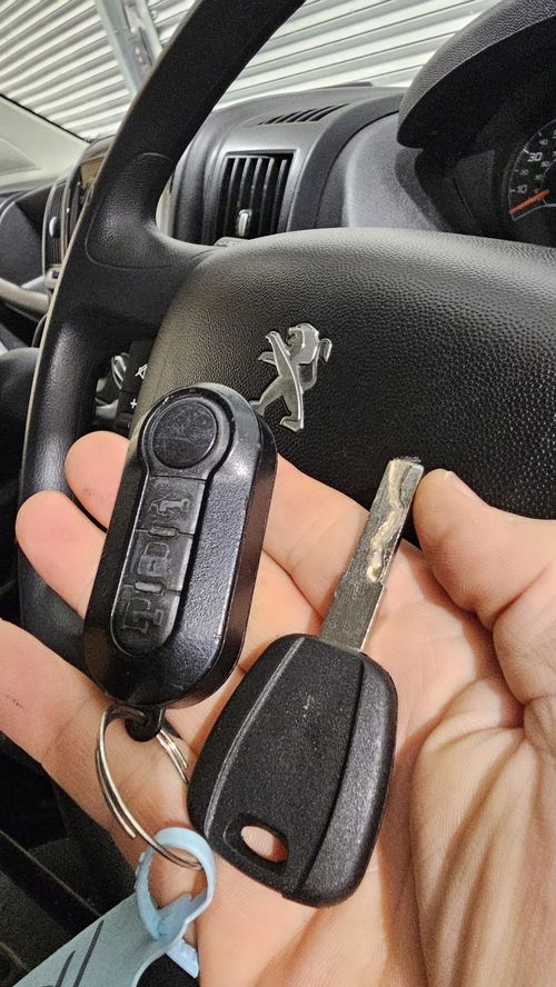 Peugeot Boxer chip key (spare key) by Lock City in Publow & Whitchurch