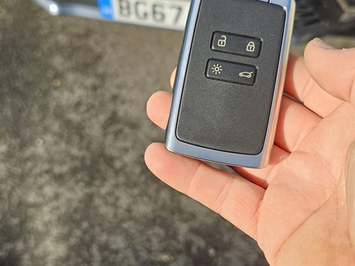 Renault Megane flip key (all keys lost) by Lock City in Kingswood
