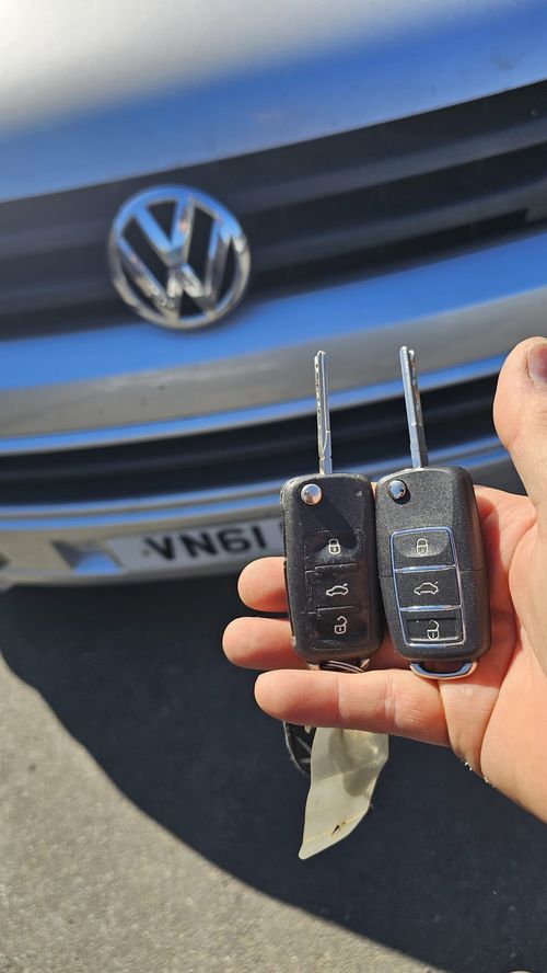 VW Transporter flip key (replacement) by Lock City in Odd Down