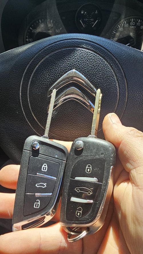Citroen Berlingo flip key (replacement) by Lock City in Bristol