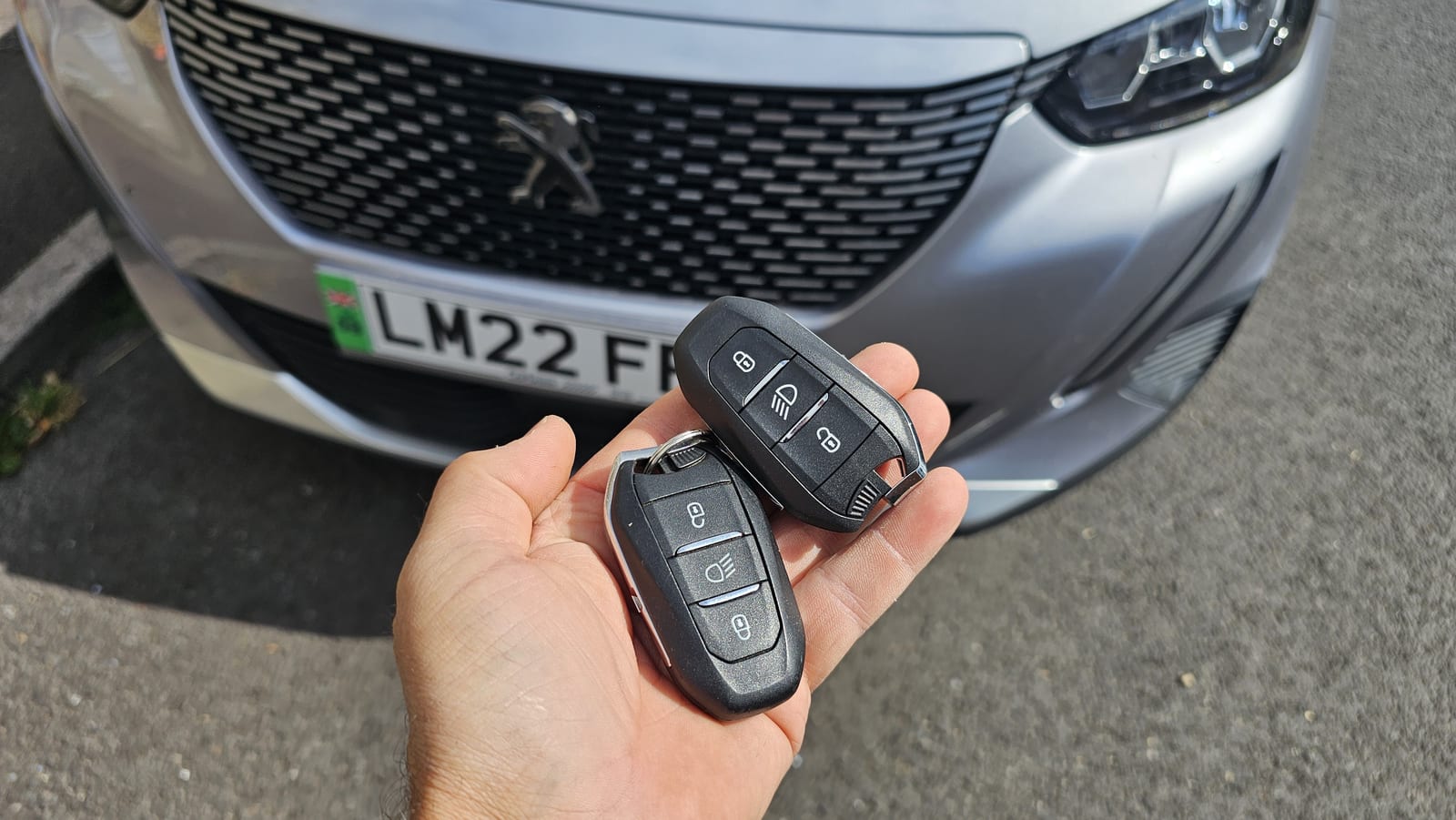 Peugeot 2008 flip key (spare key) by Lock City in Moorlands