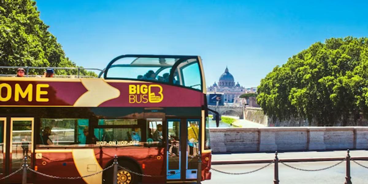 Rome 3-Hour Panoramic Hop-On Hop-Off Bus Tour