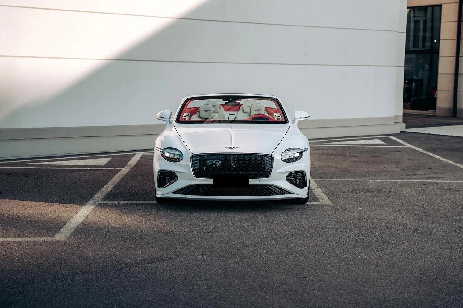 Bentley Continental GTC (3/4)