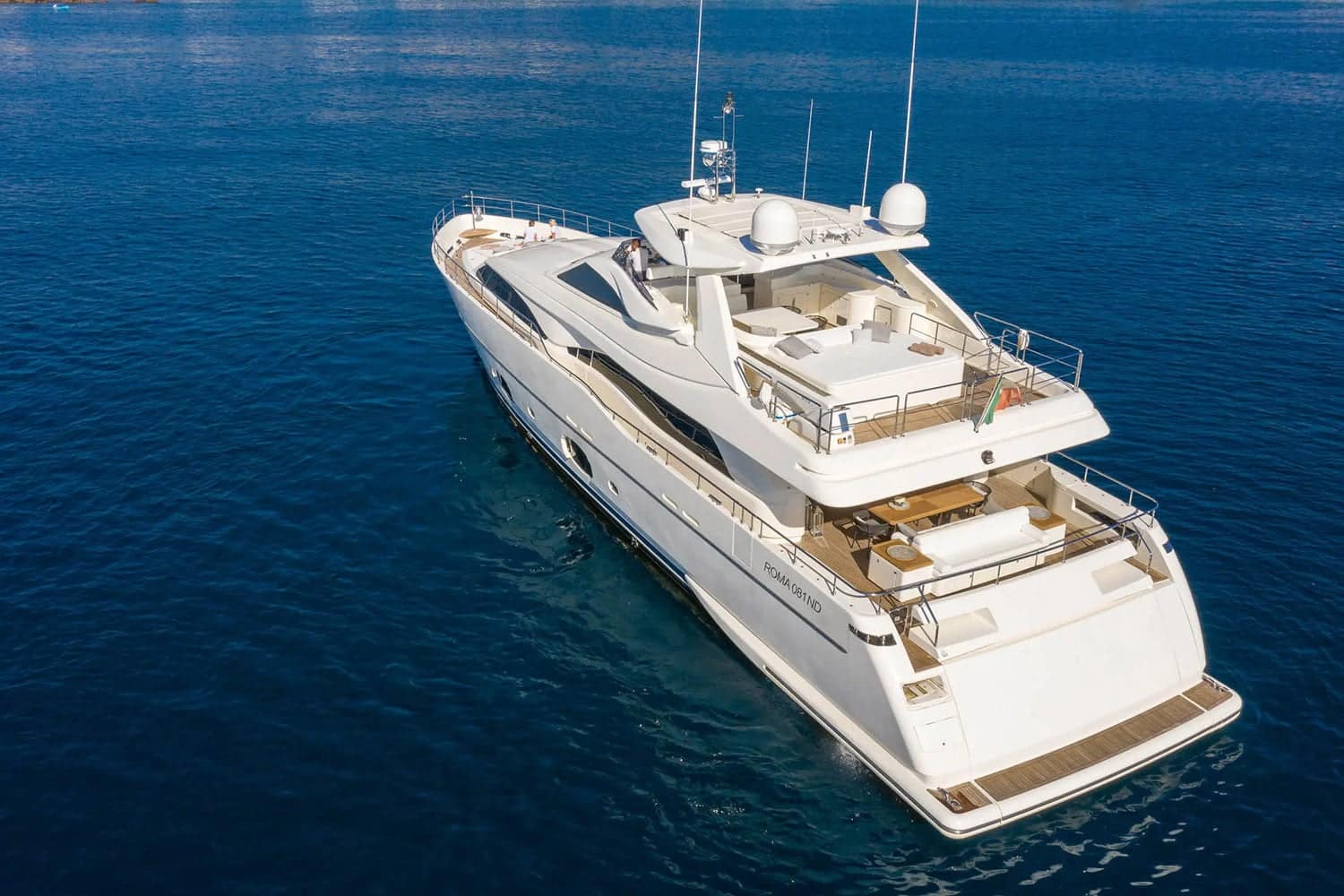 M/Y ETHNA (4/4)