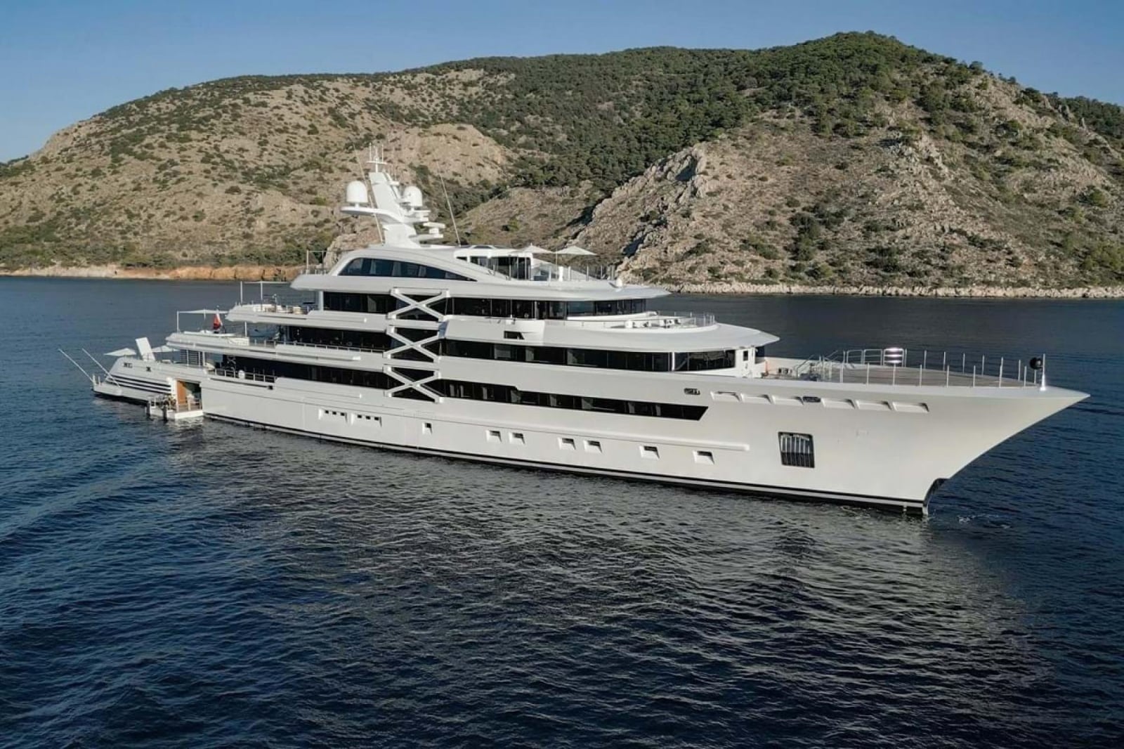 M/Y PROJECT X (1/4)