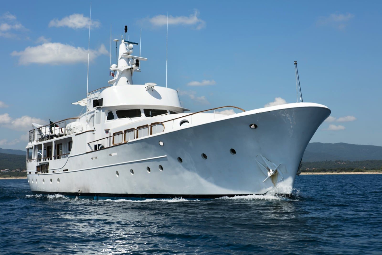 M/Y LADY JERSEY (1/4)