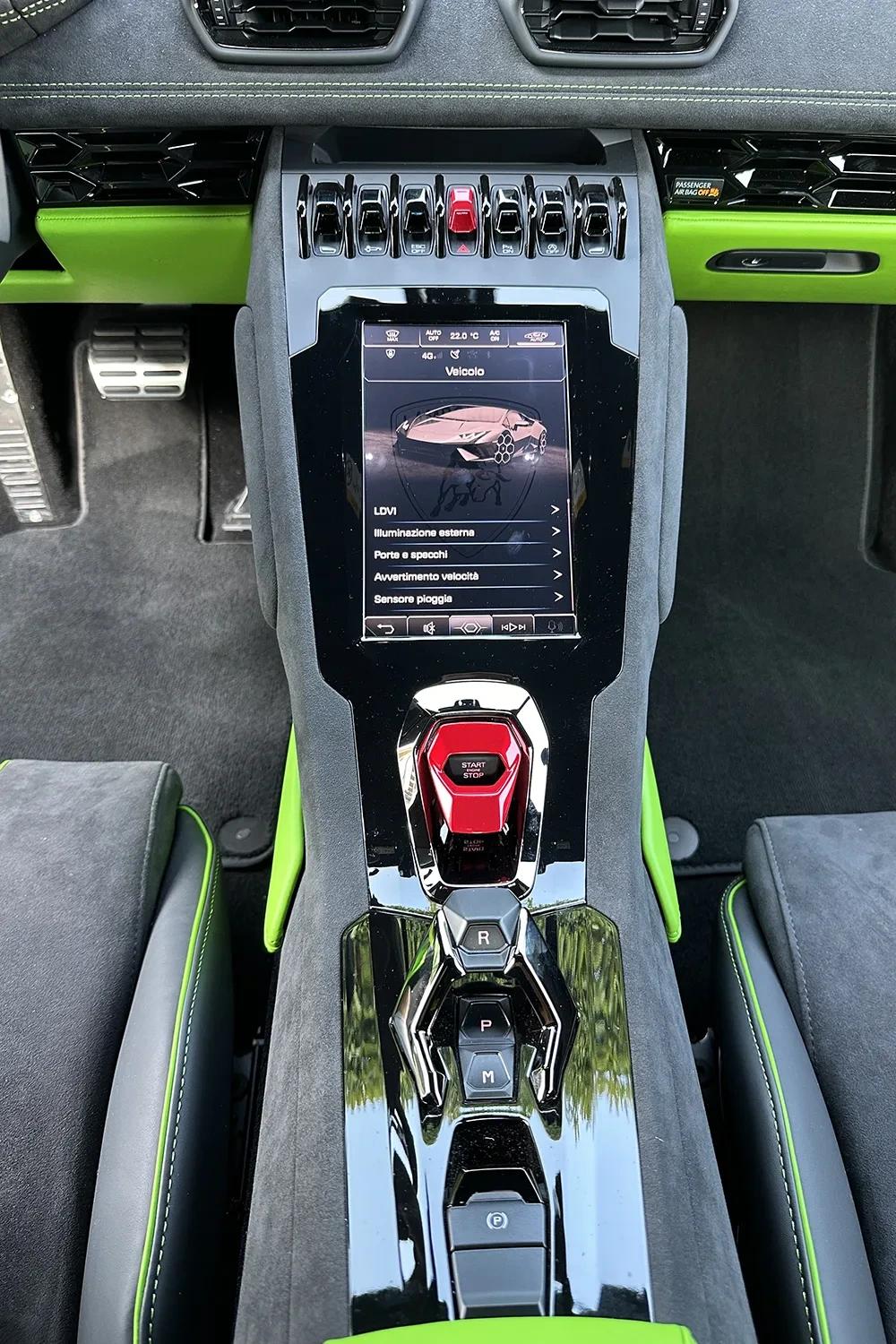 Lamborghini Huracán Tecnica (3/7)