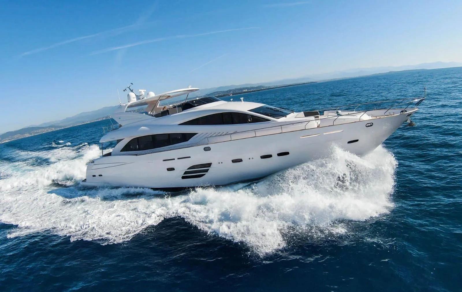 M/Y SKYRA (3/4)