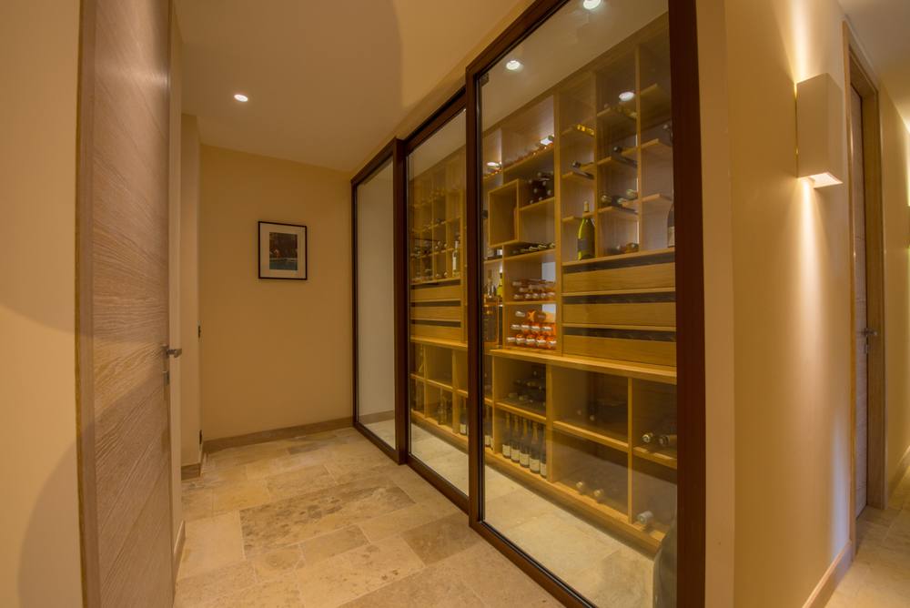 Villa Cobain 16