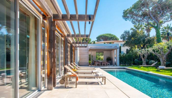 Villa Euphoria 3