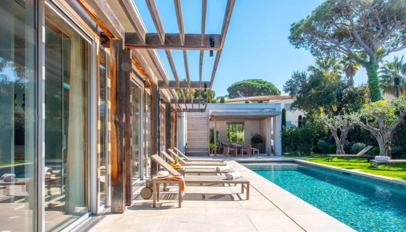 Villa Euphoria 4