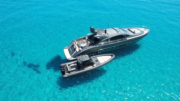Mangusta 92 · M/Y REVELLA