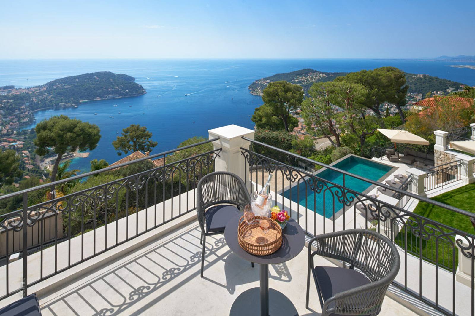 Villa Five Senses