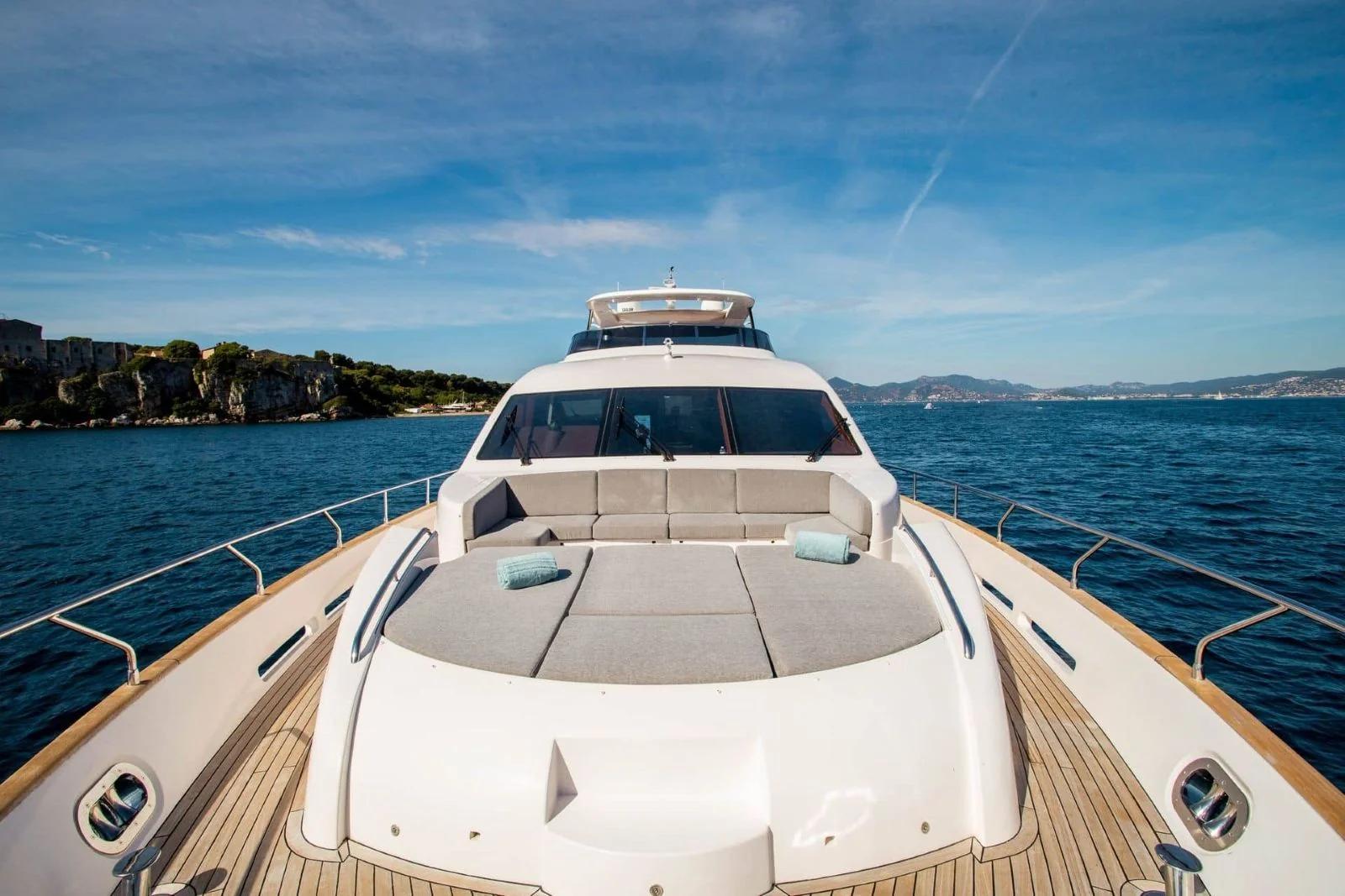 M/Y SKYRA (4/4)