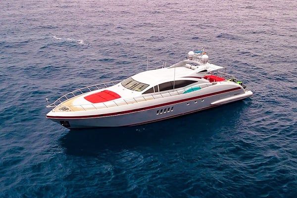 Mangusta 92 · M/Y LA DIGUE