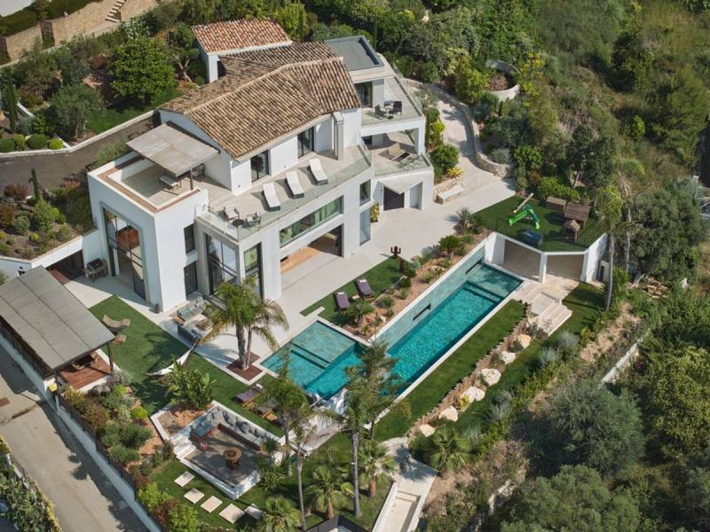 Mougins