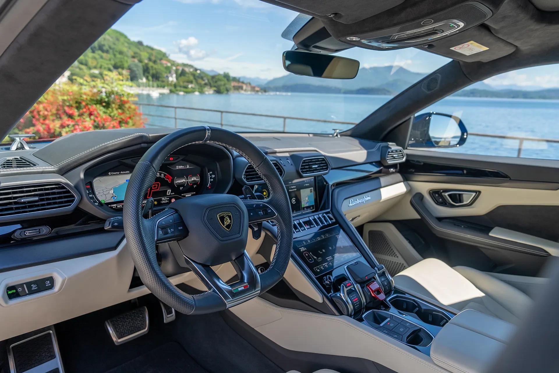 Lamborghini Urus S (16/16)