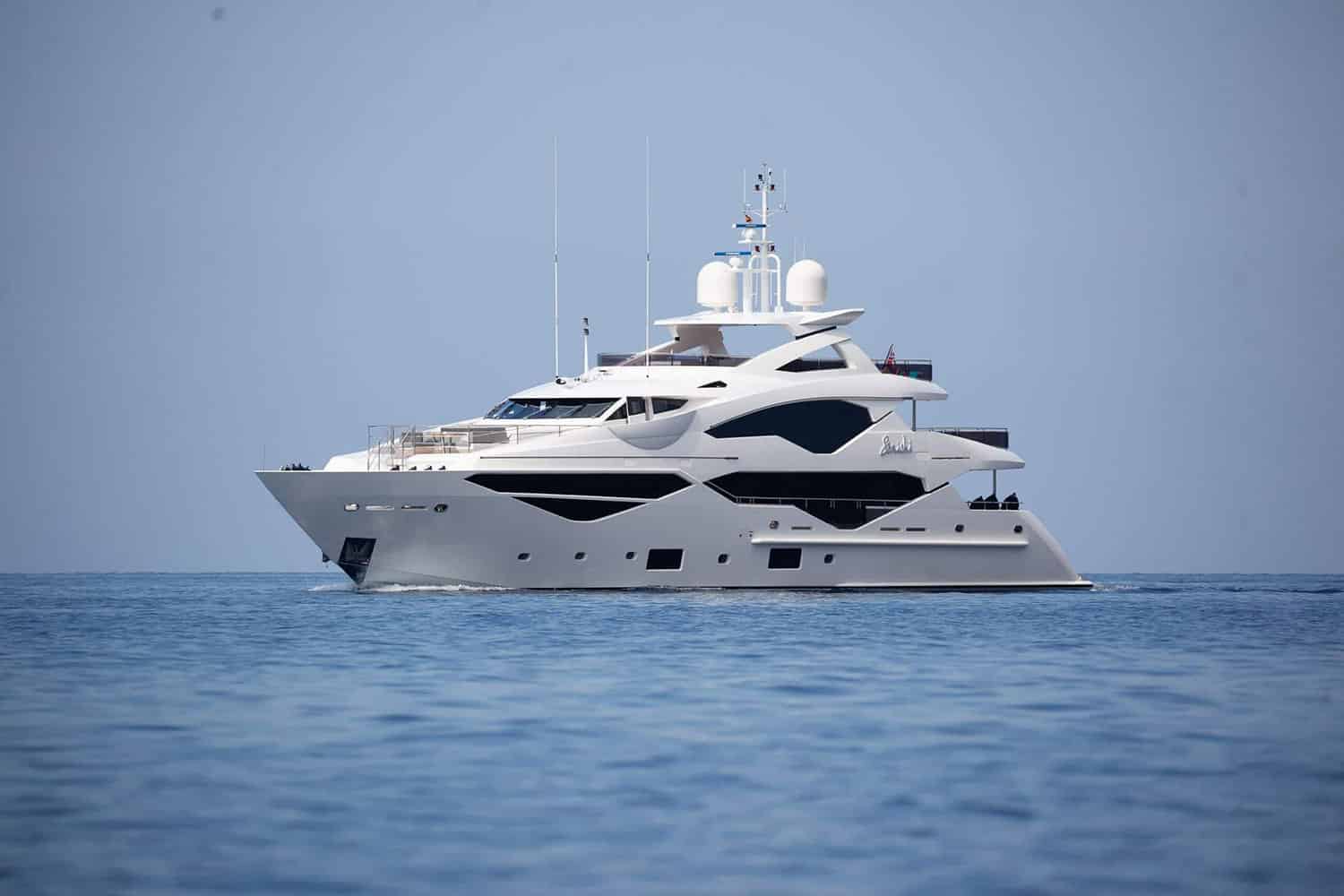 Sunreef 60 · CAT Nausica