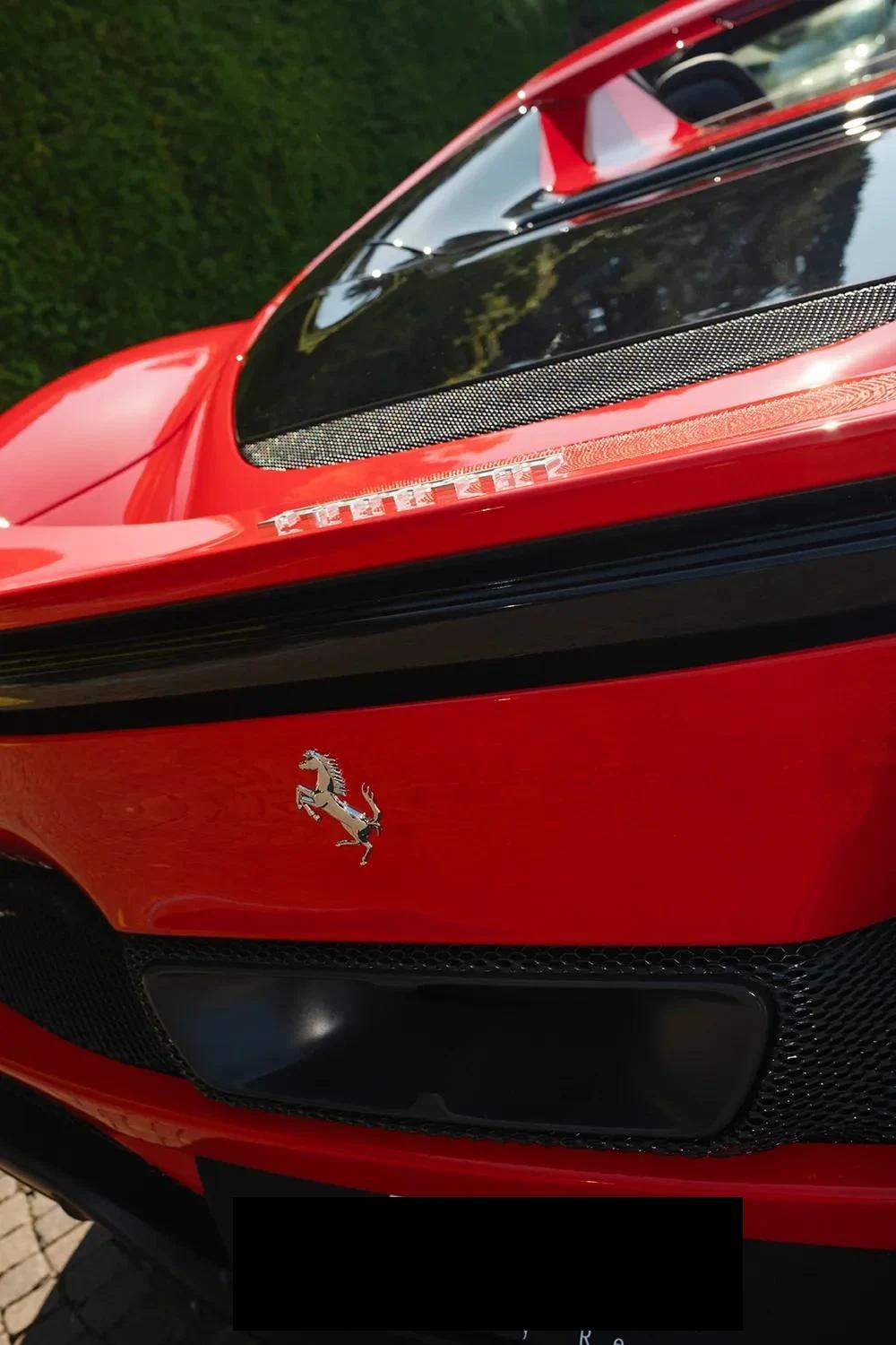 Ferrari 296 GTS (5/9)