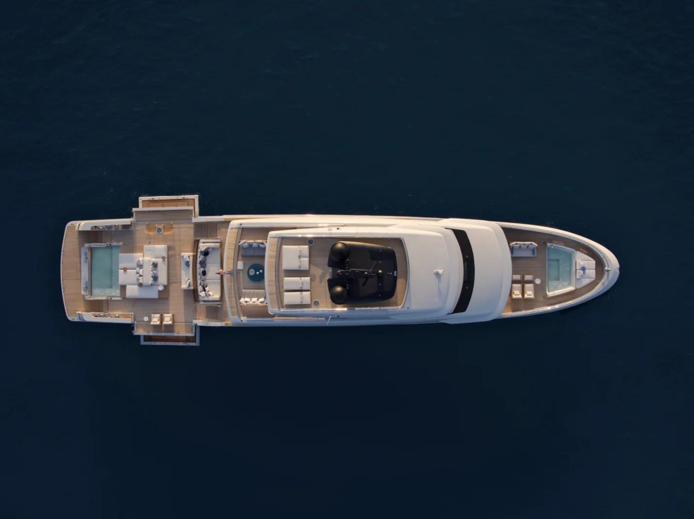 M/Y LA LA LAND (3/4)