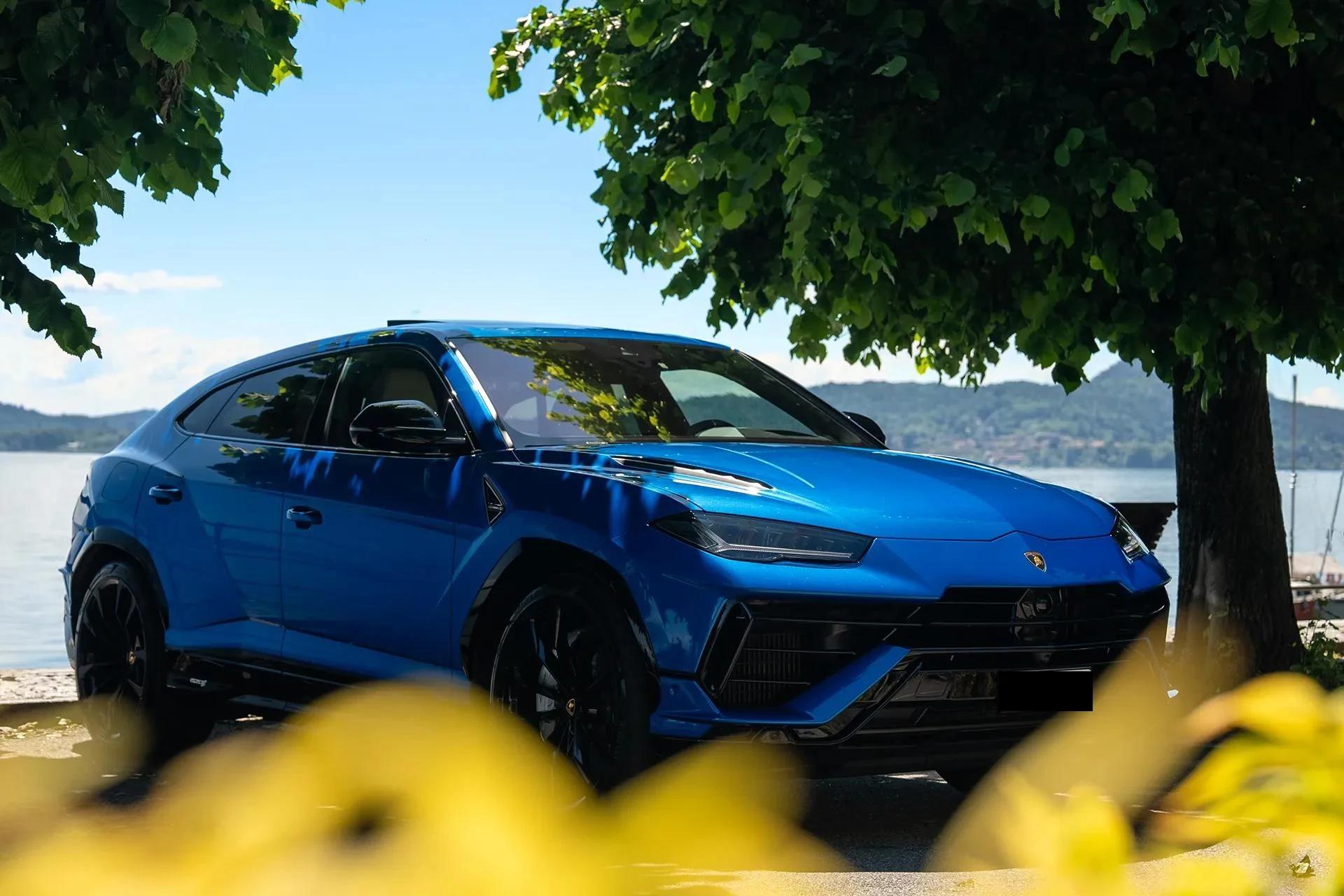 Lamborghini Urus S (11/16)