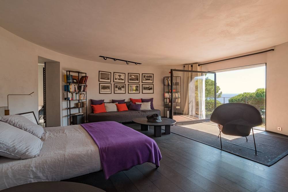 The Beach House 8