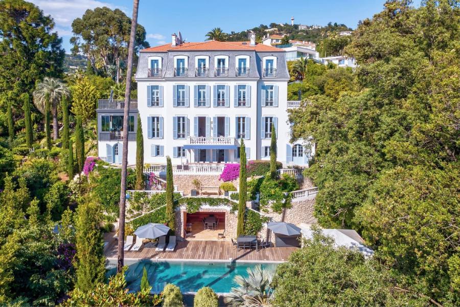 Château Fiora 3