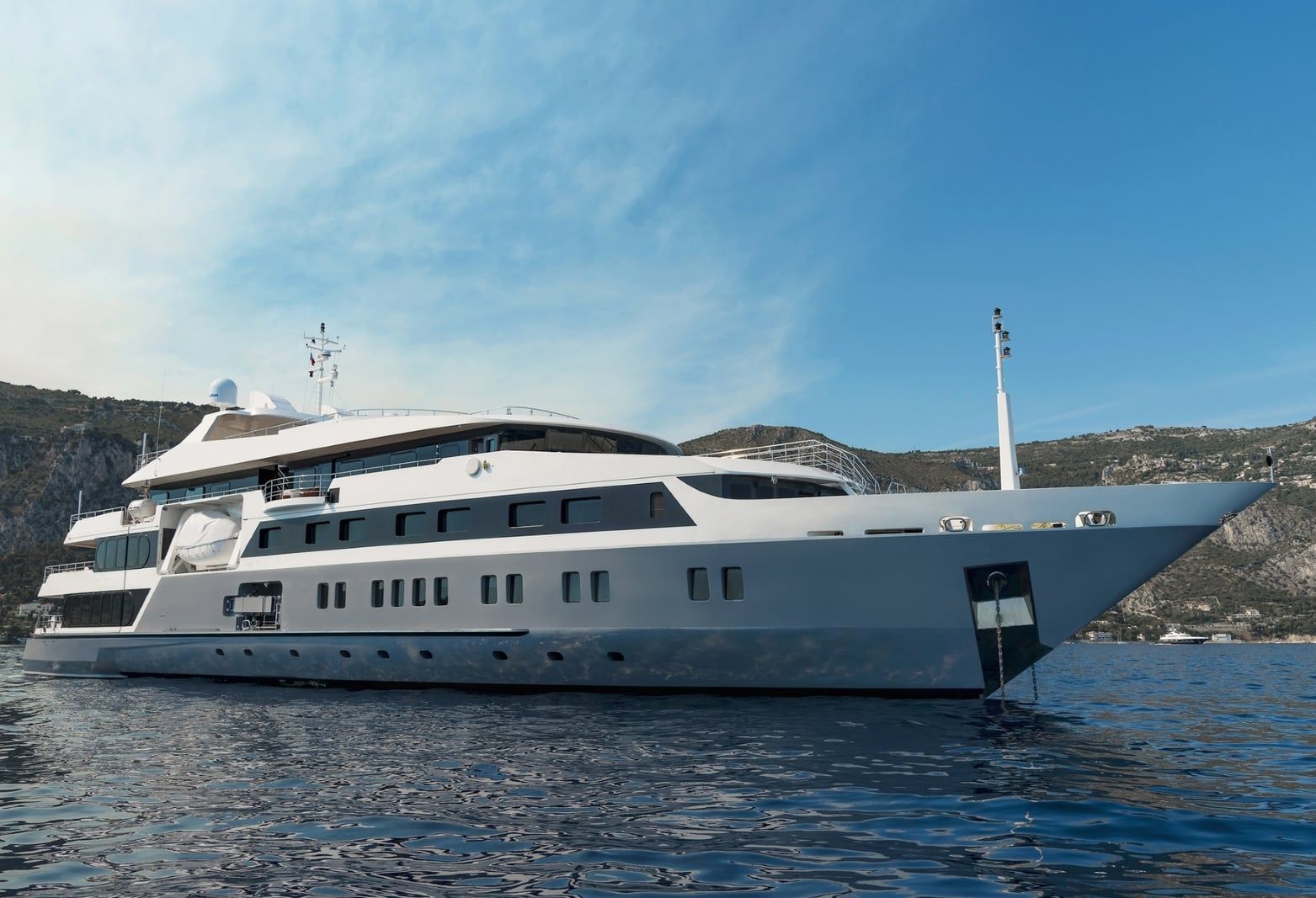 M/Y SERENITY (1/4)