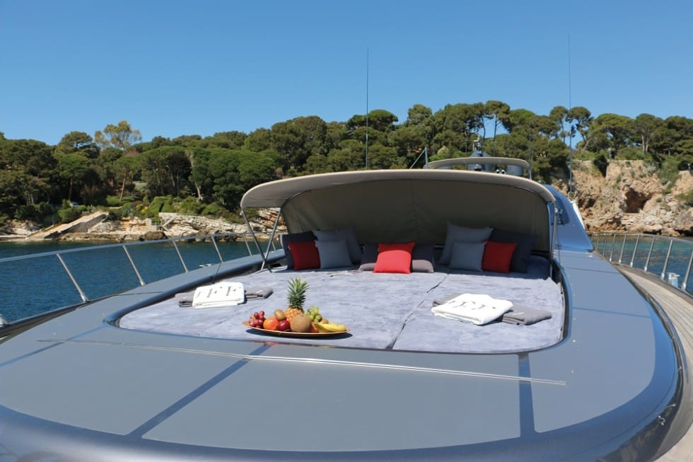 M/Y JFF (2/4)