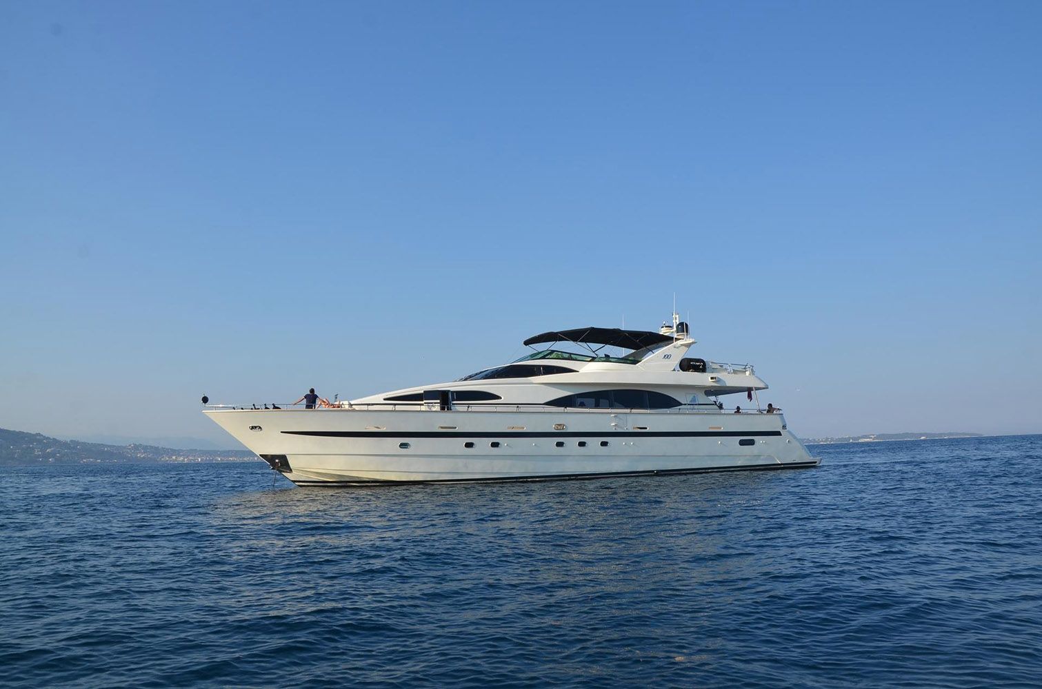 M/Y ACCAMA DELTA (3/4)