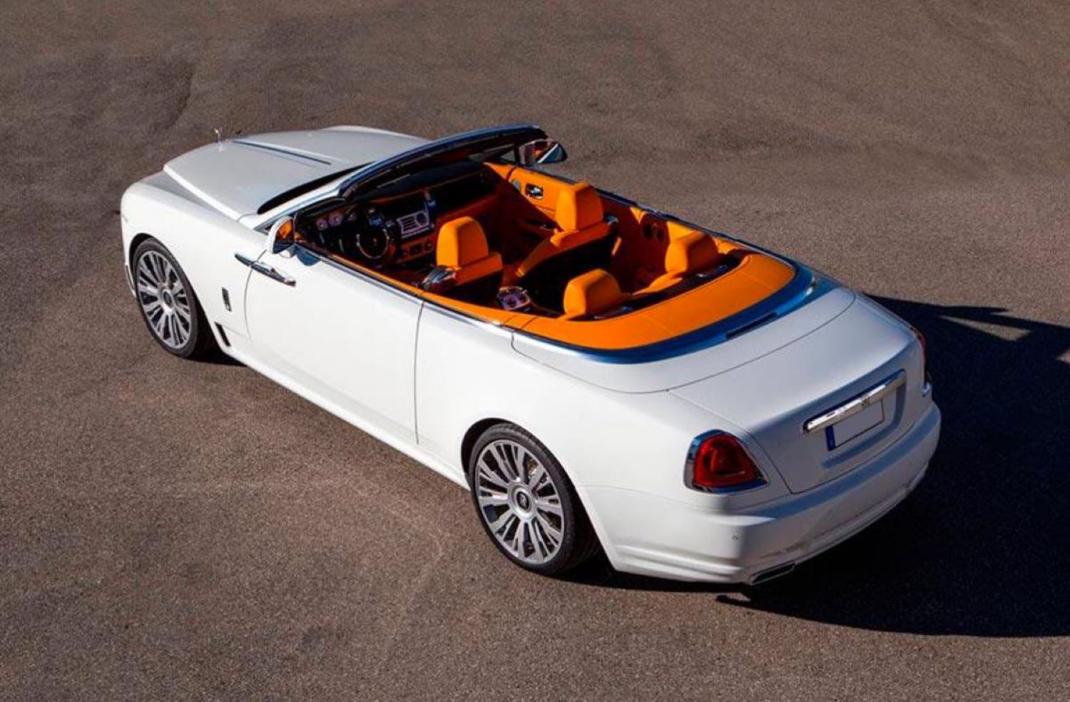 Rolls Royce Dawn (6/6)