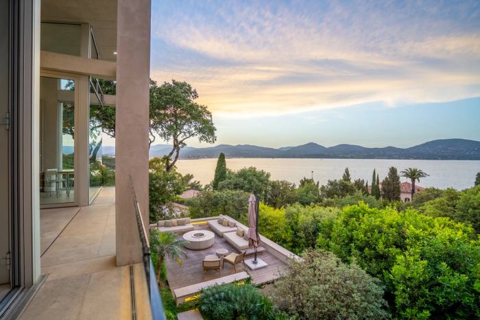 Villa Euphoria 2