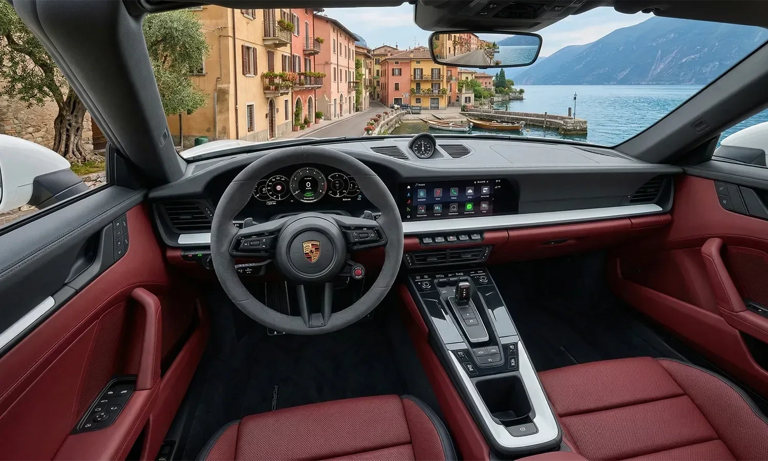 Porsche 911 Carrera 4 GTS Cabriolet (2/7)